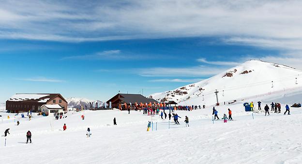 Centro de esquí en la Cordillera de los Andes