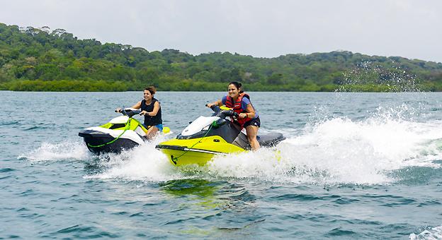 Jetsky at Colon Island